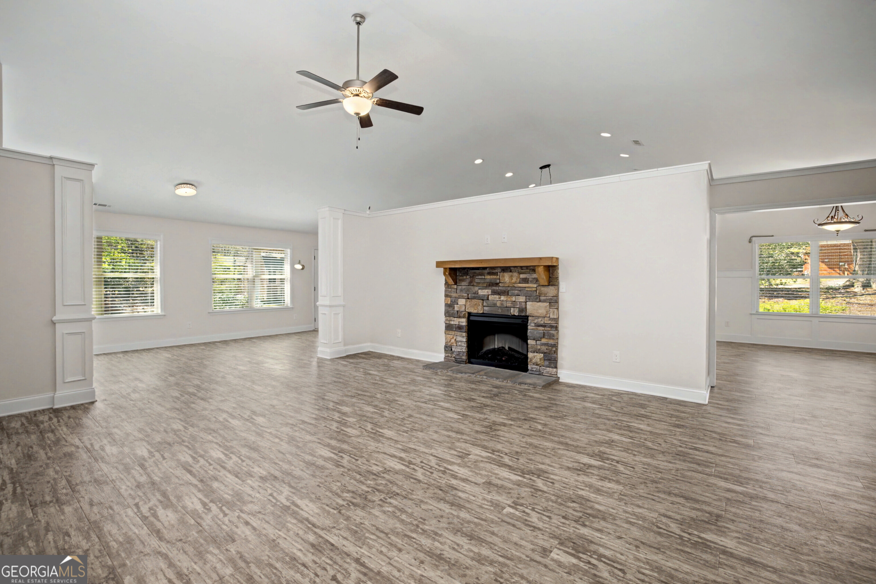 340 Grady Avenue Property Photo 10