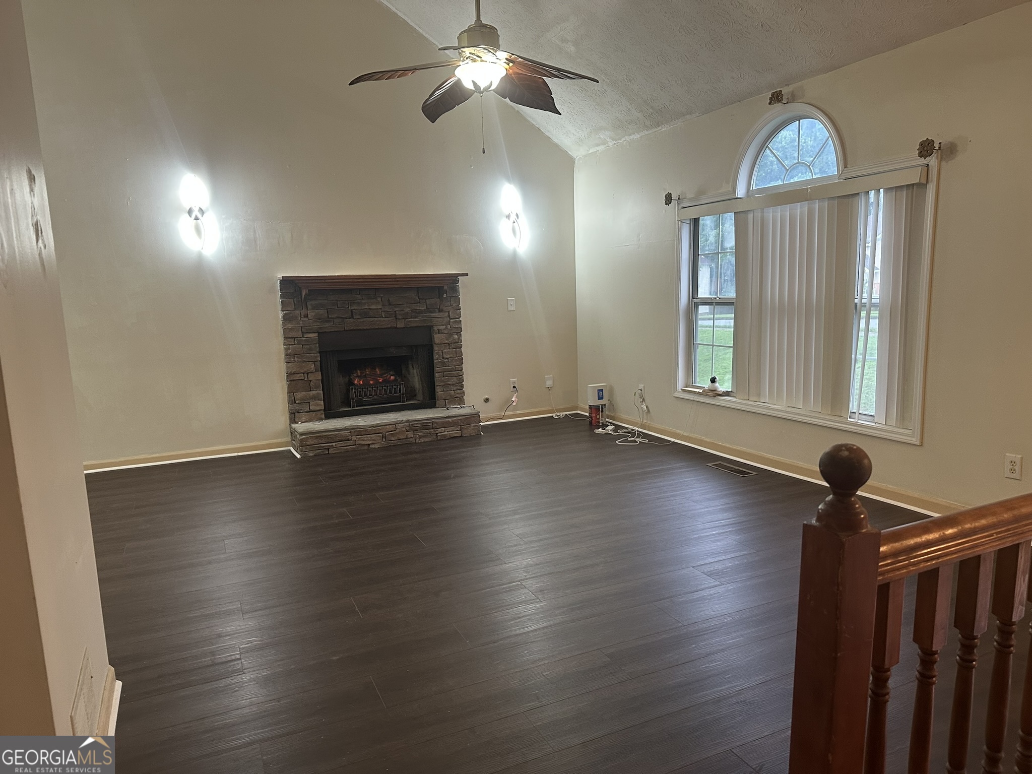 1735 Silver Way Property Photo 21