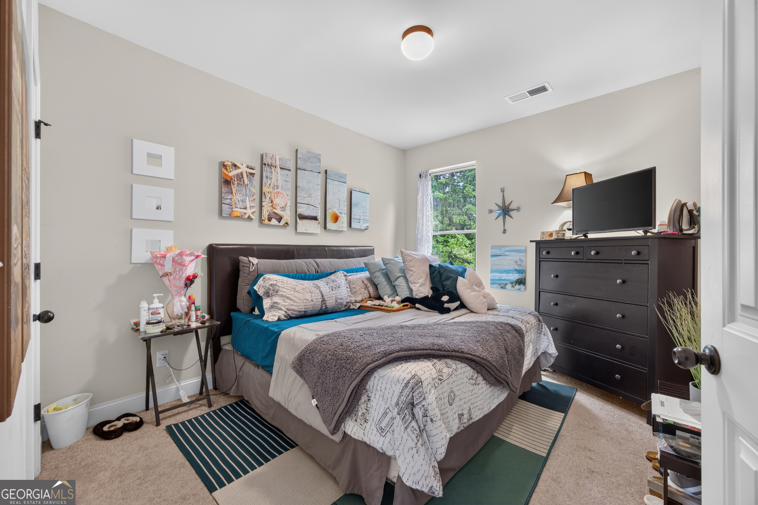 1387 Pebble Ridge Drive Property Photo 10