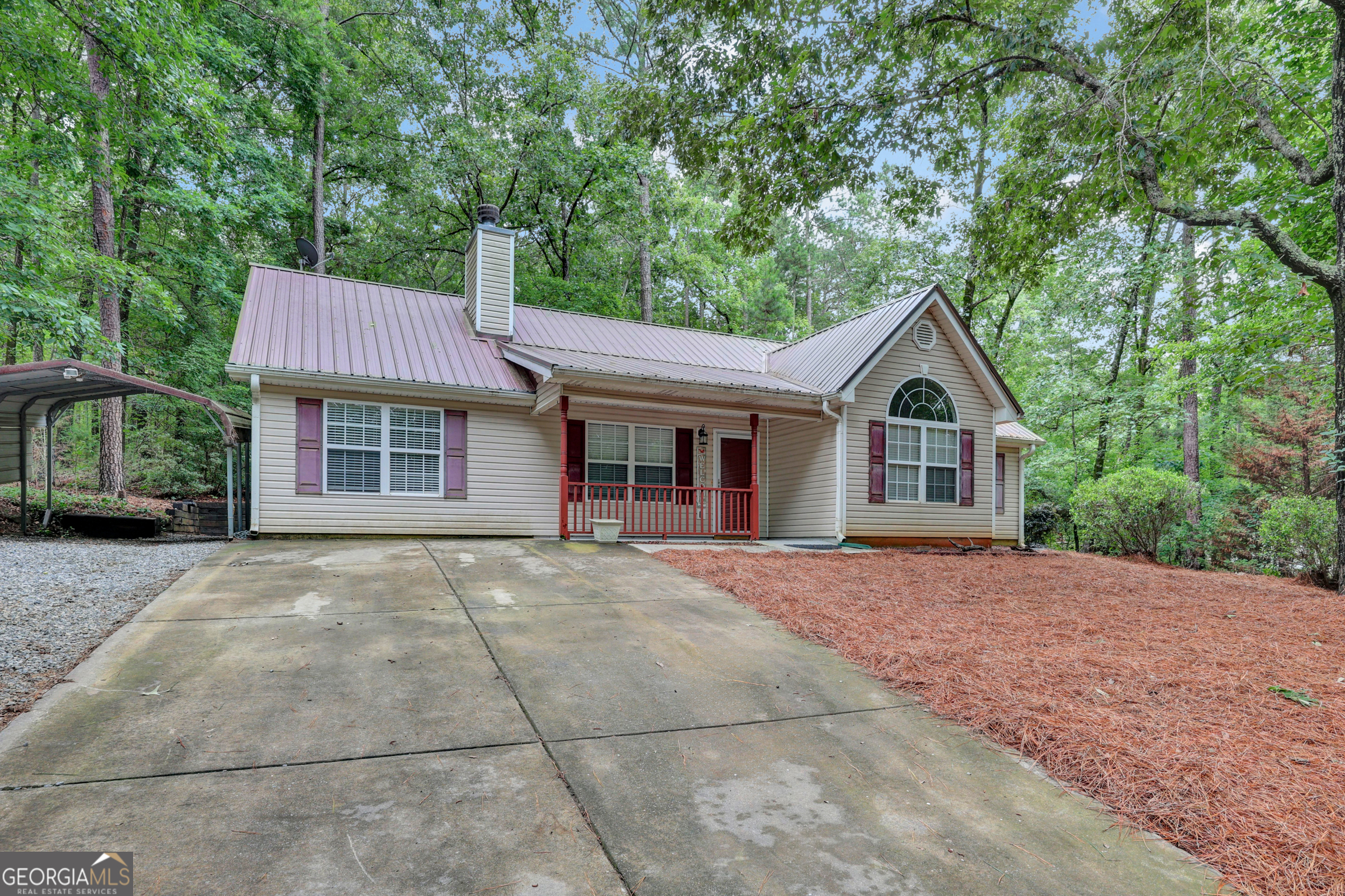 47 Robin Court Property Photo 6