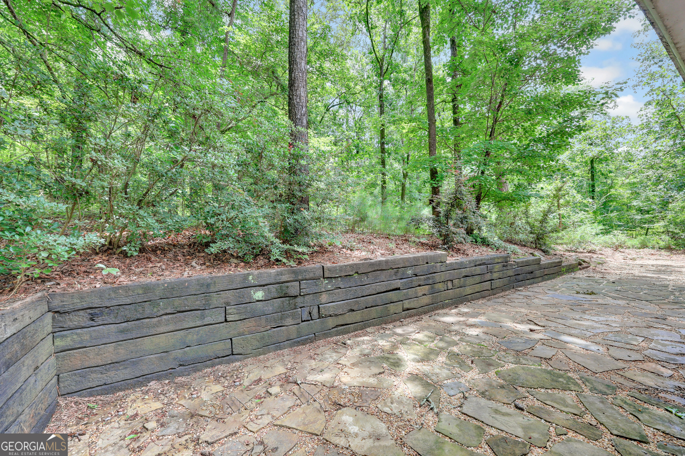 47 Robin Court Property Photo 40