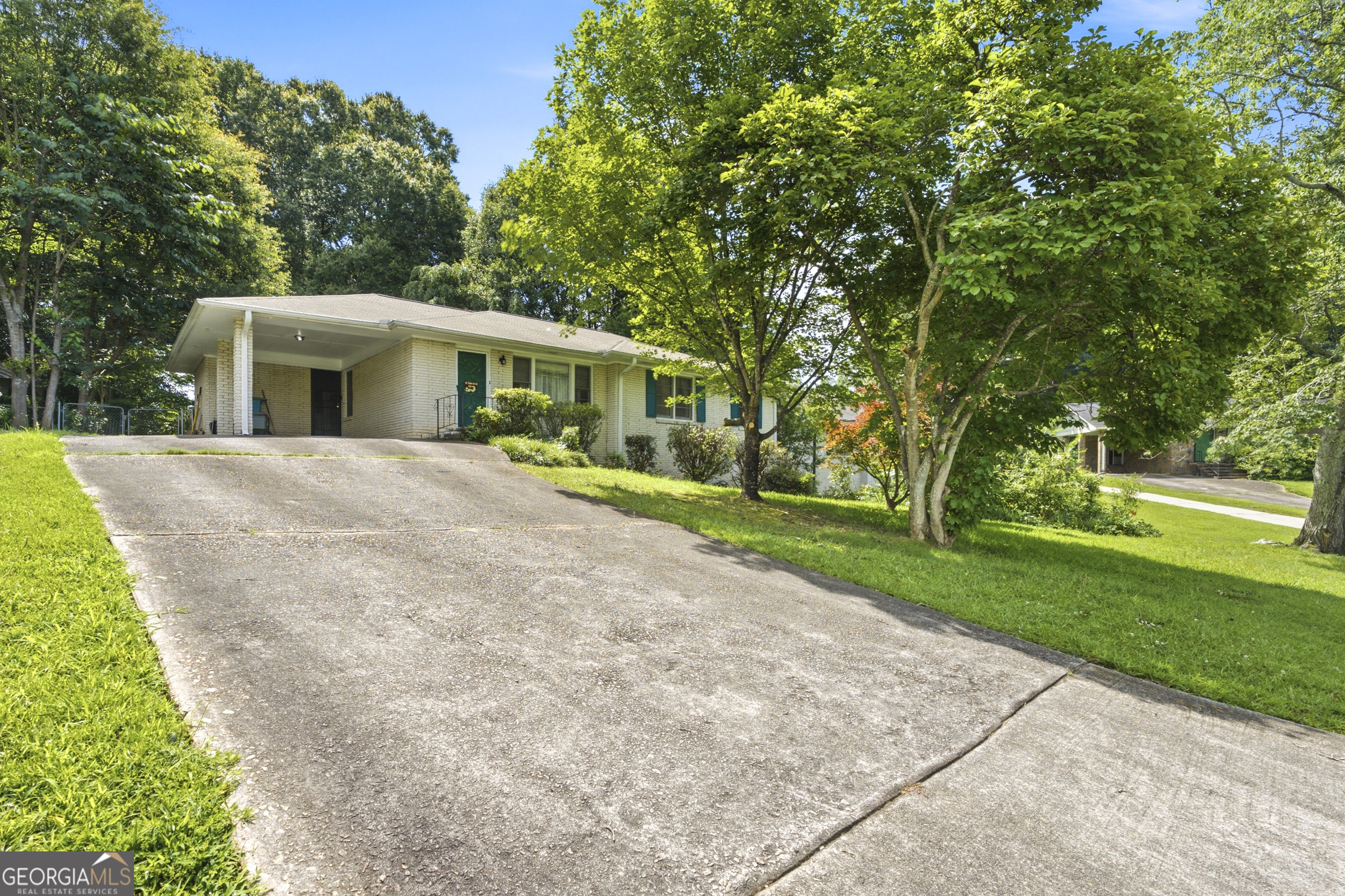 6574 Amity Court Property Photo 2