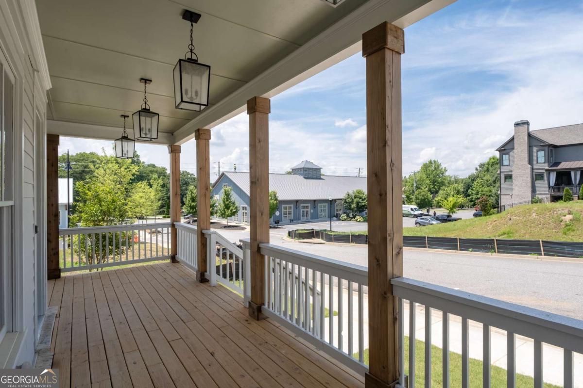 2015 Village Walk Property Photo 7