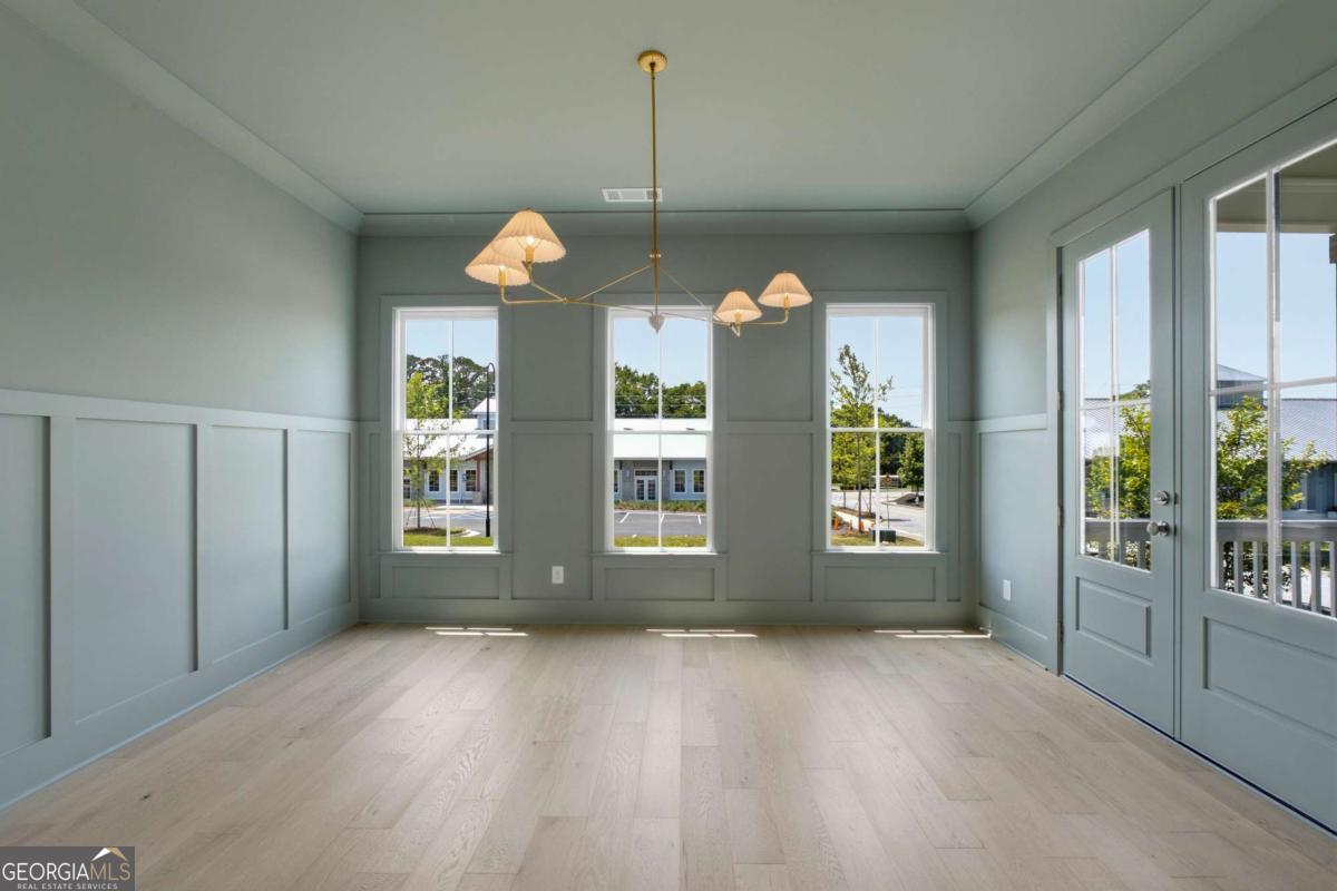 2015 Village Walk Property Photo 16