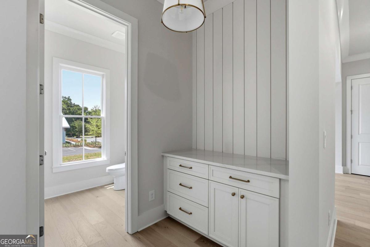 2015 Village Walk Property Photo 18