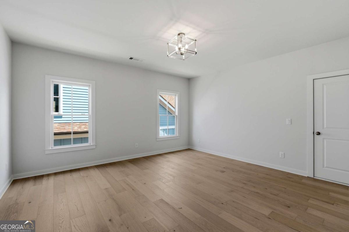 2015 Village Walk Property Photo 32