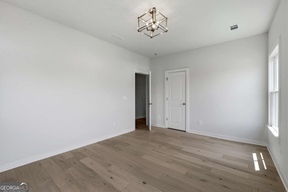 2015 Village Walk Property Photo 36