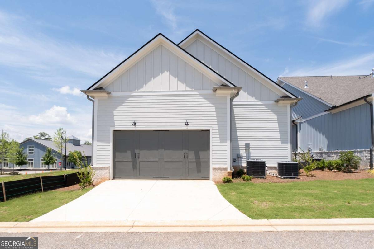 2015 Village Walk Property Photo 40