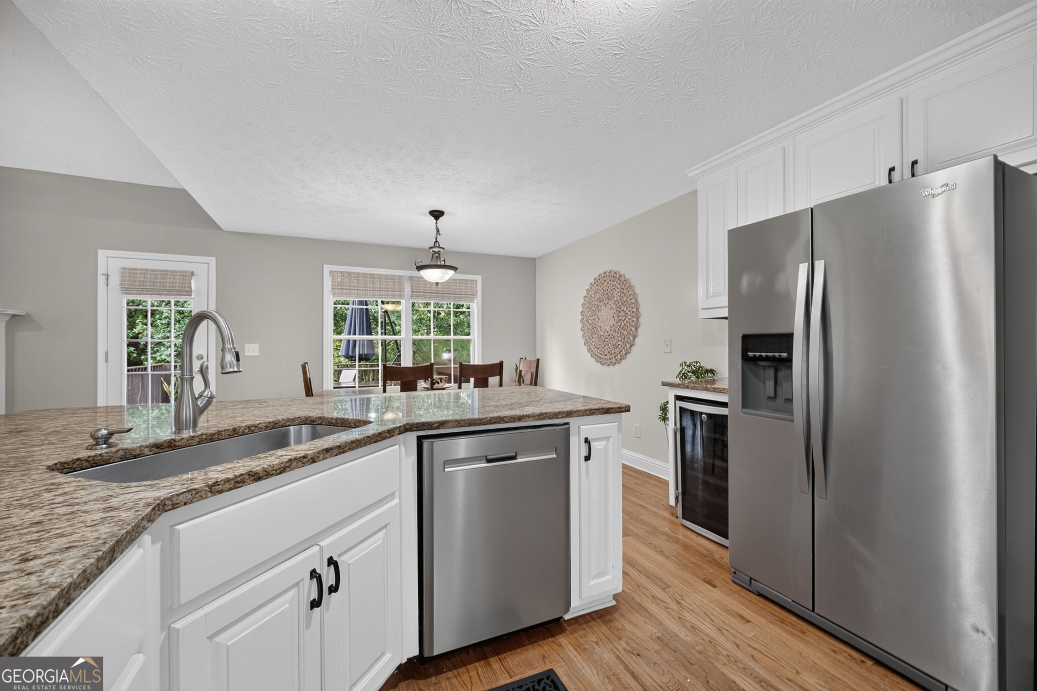 946 Golden Meadows Lane Property Photo 11