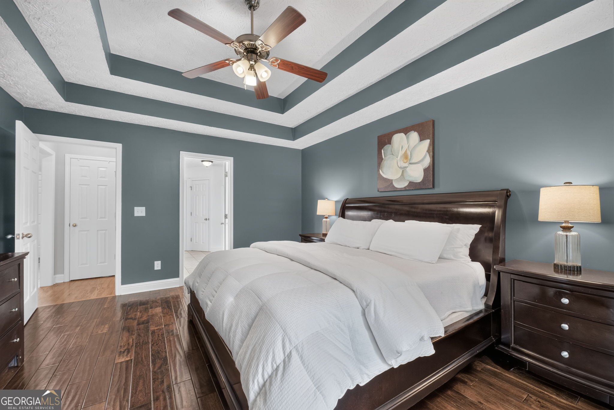 946 Golden Meadows Lane Property Photo 13