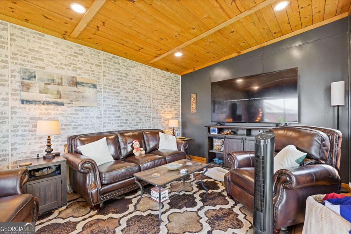 2974 Amabile Road Property Photo 45