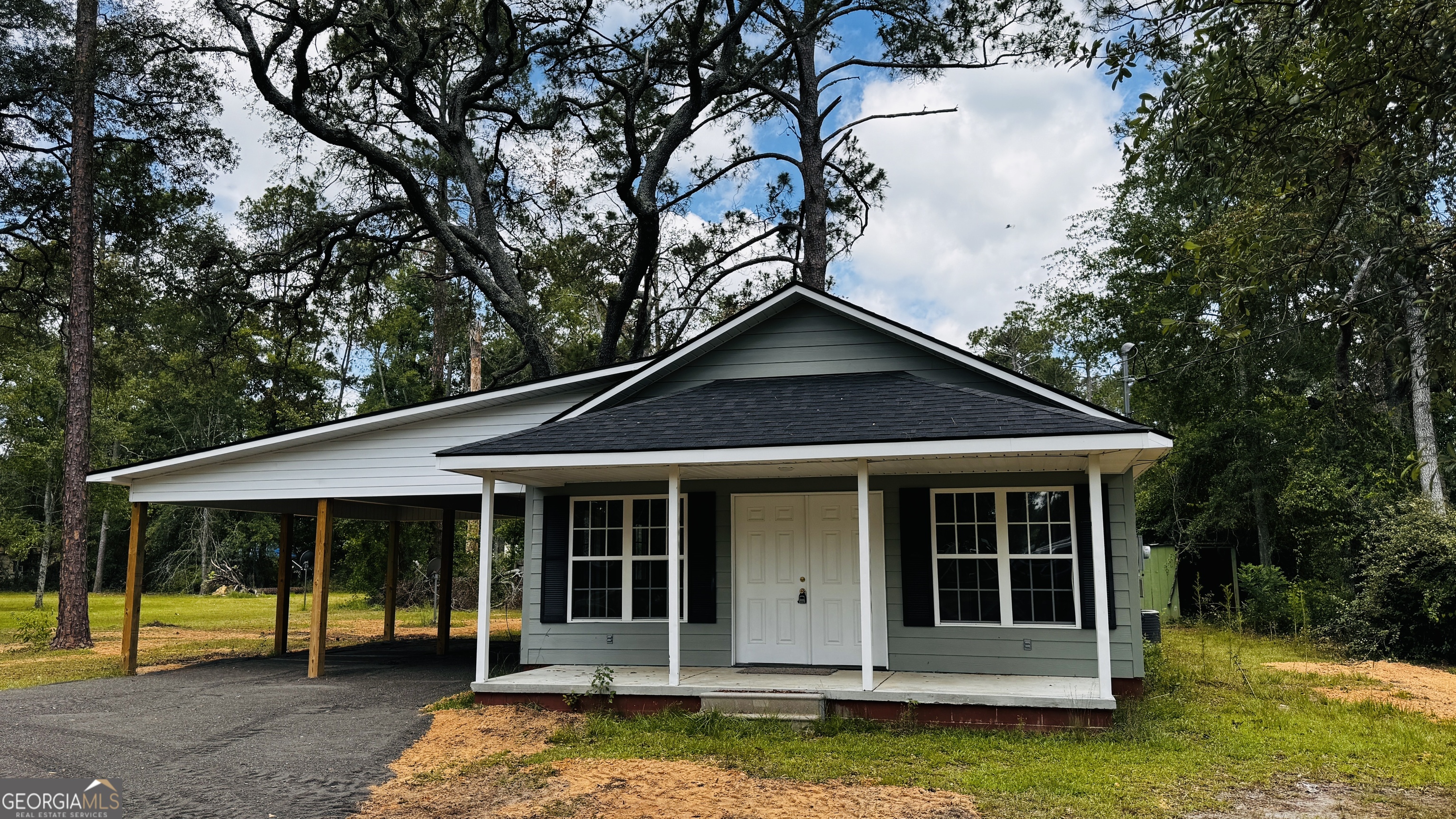 101 Mimosa Circle Property Photo 1