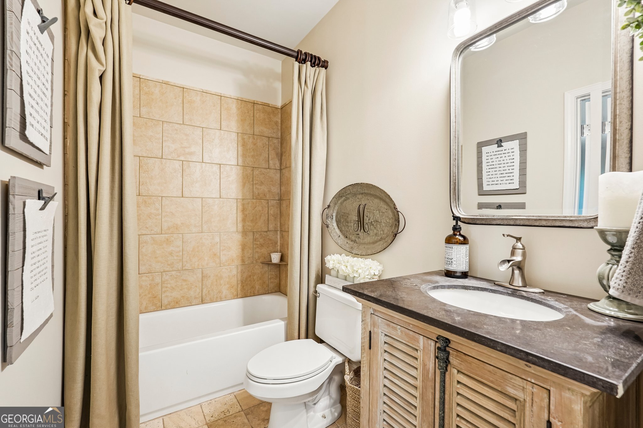 3725 Horizon Court Property Photo 20