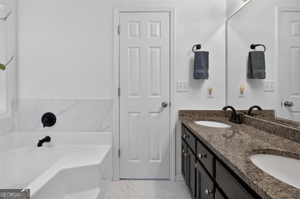 4155 Gables Place Property Photo 18