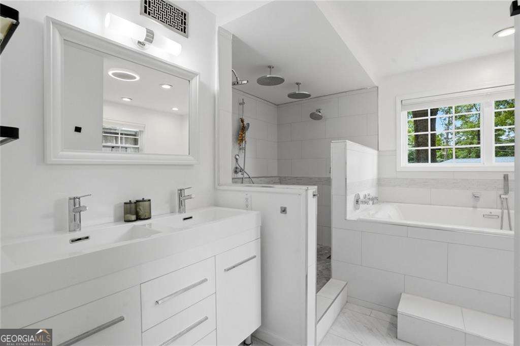 1720 Mary Lou Lane Se Property Photo 25