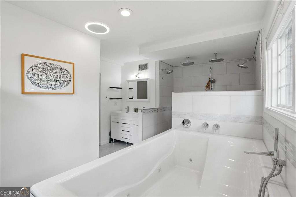 1720 Mary Lou Lane Se Property Photo 27