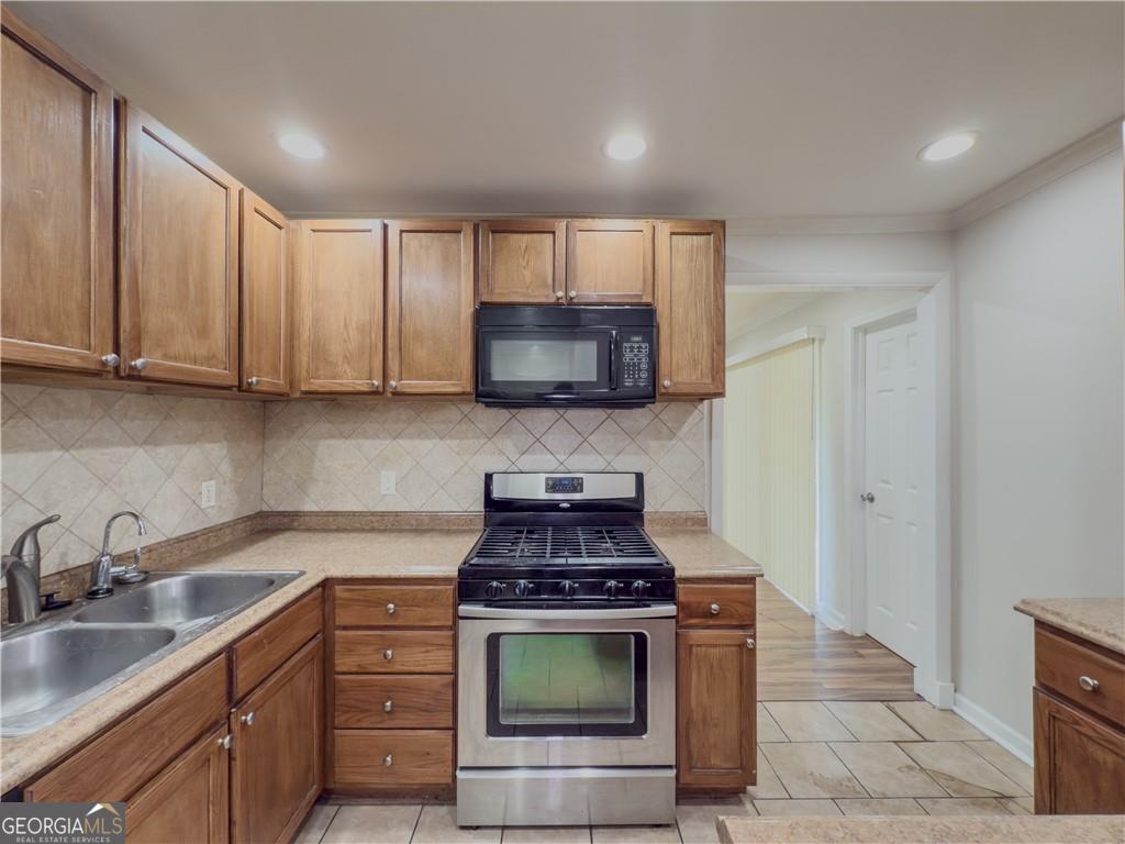 3301 Henderson Mill Road # D3 Property Photo 9