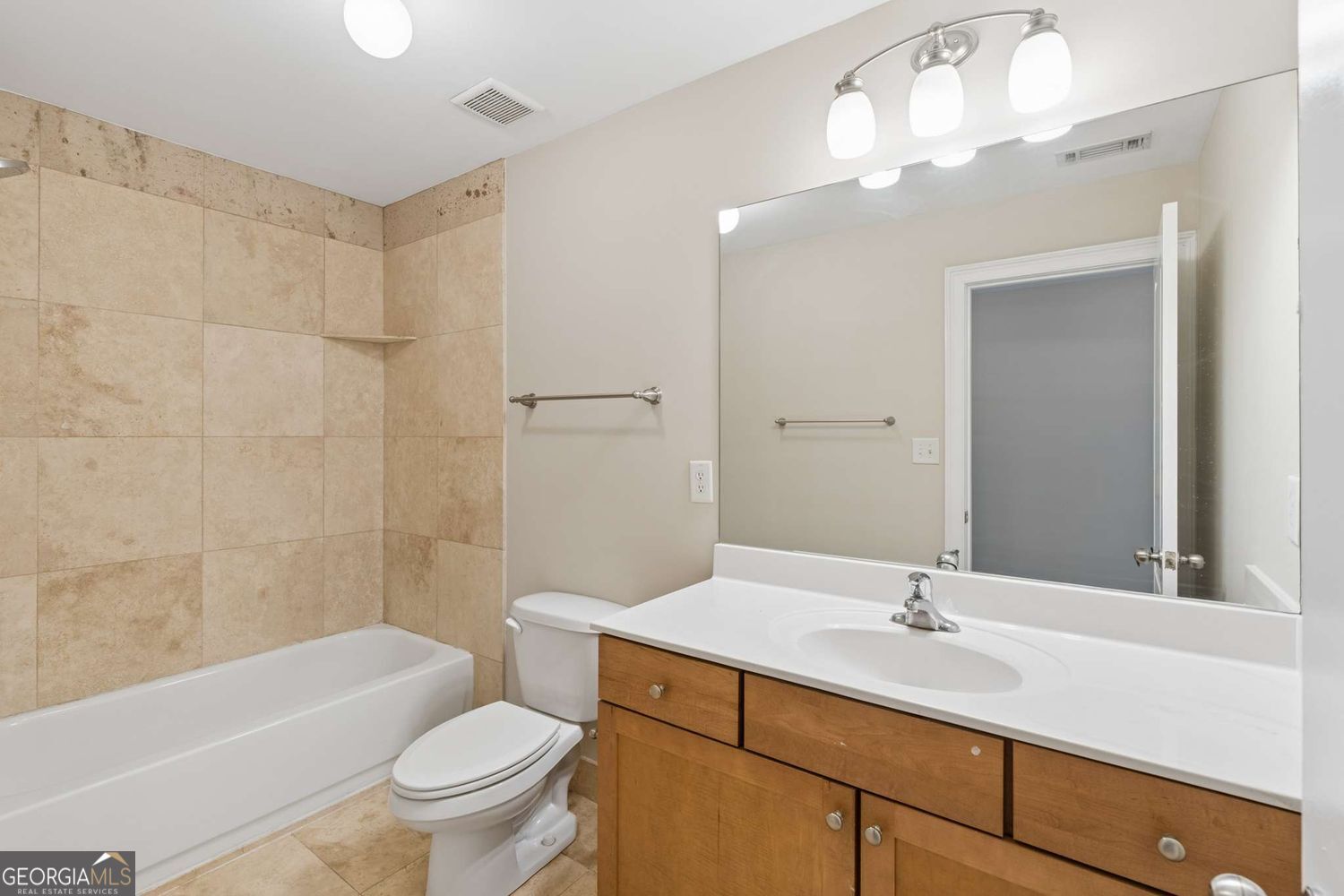 280 3rd Avenue Property Photo 36