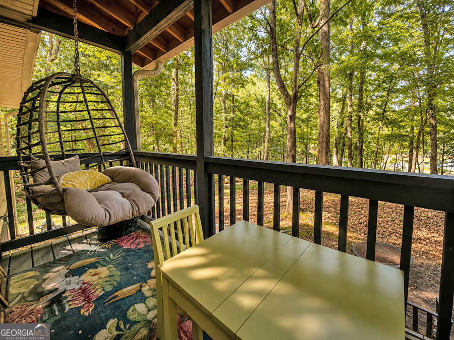 26 Chief Lane Property Photo 5