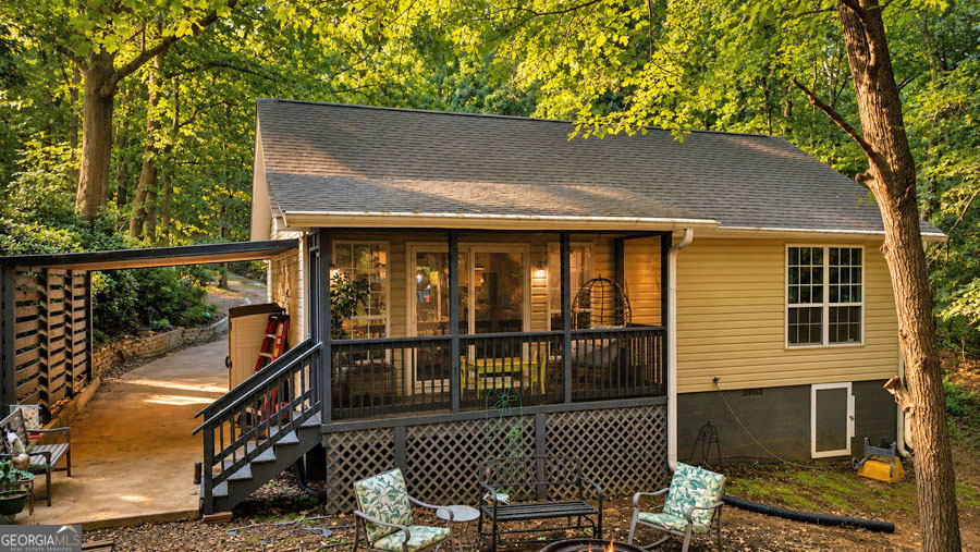 26 Chief Lane Property Photo 11