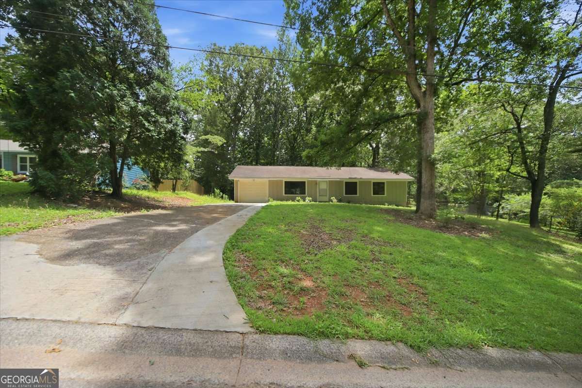 142 Deer Run Property Photo 4