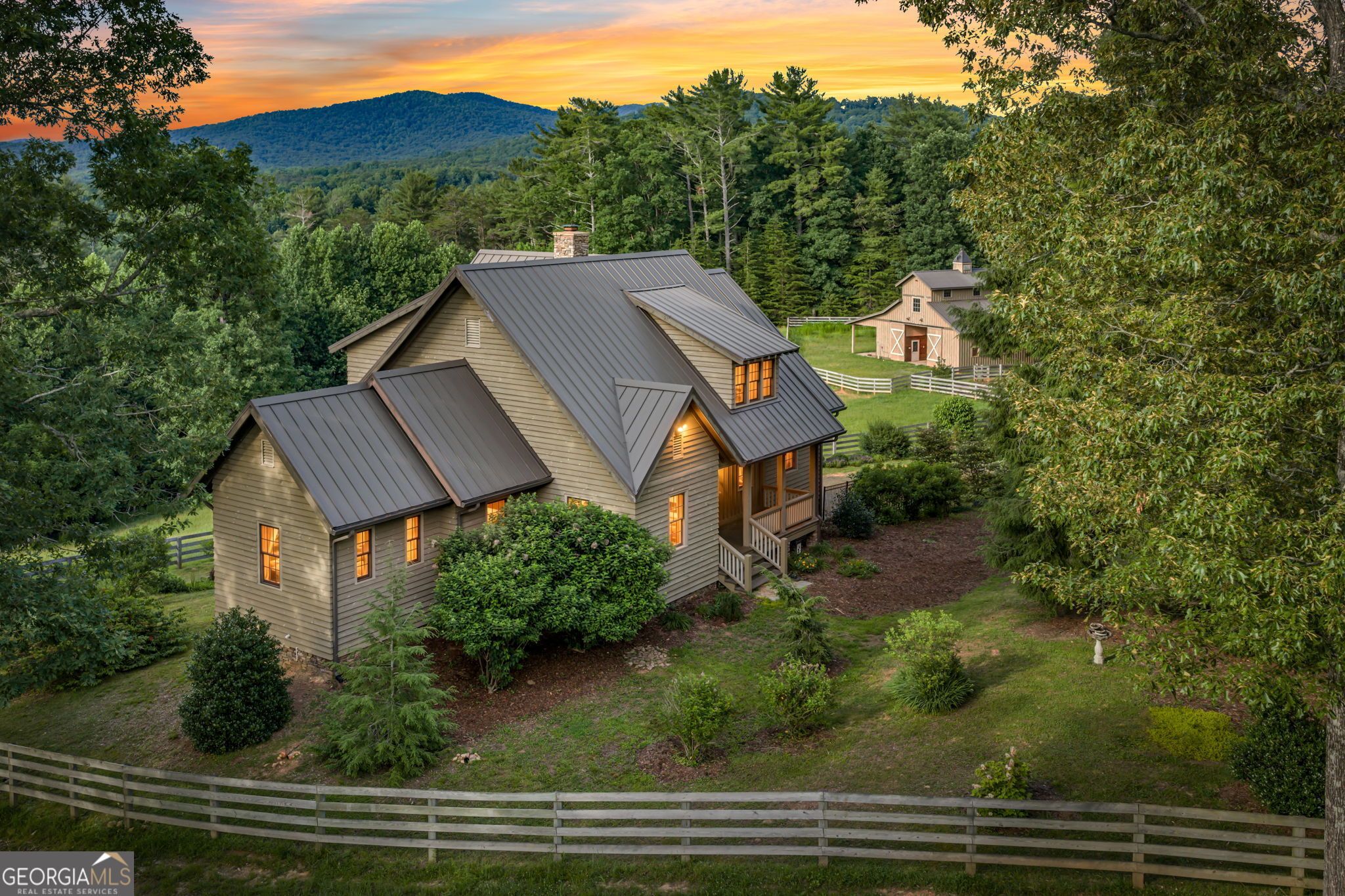 290 Old Anderson Creek Road Property Photo 1