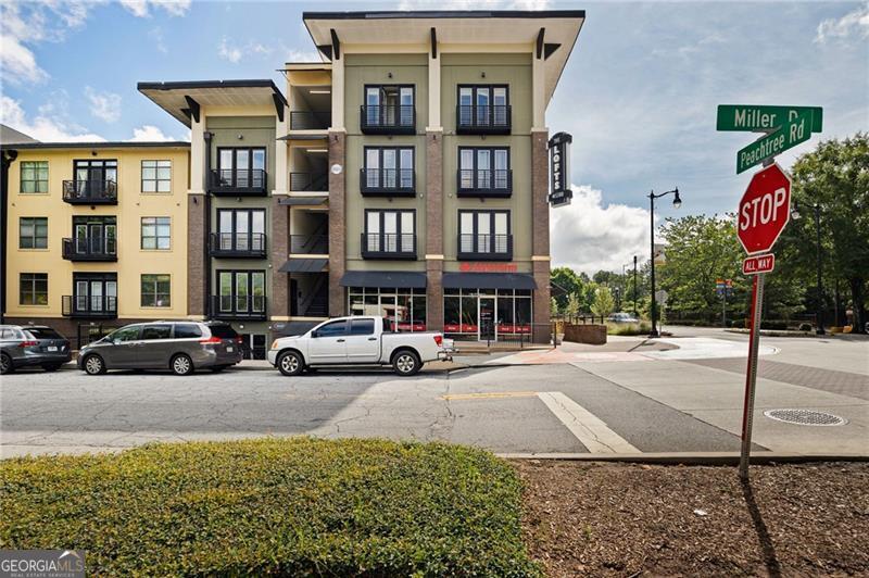 5300 Peachtree Road # 0501 Property Photo 26