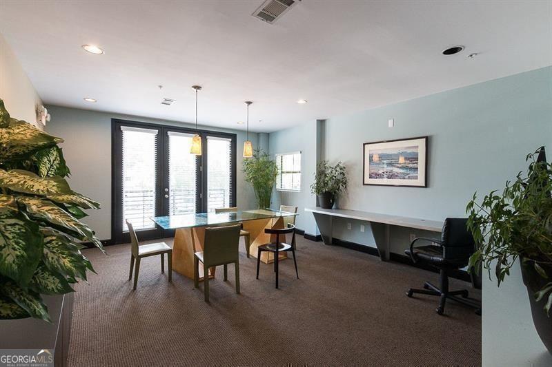 5300 Peachtree Road # 0501 Property Photo 40