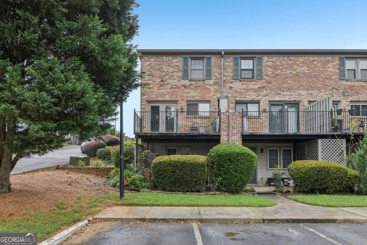 3071 Colonial Way # H Property Photo 18