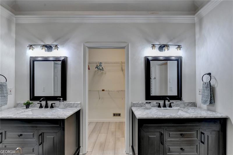 6480 White Oak Drive Property Photo 18