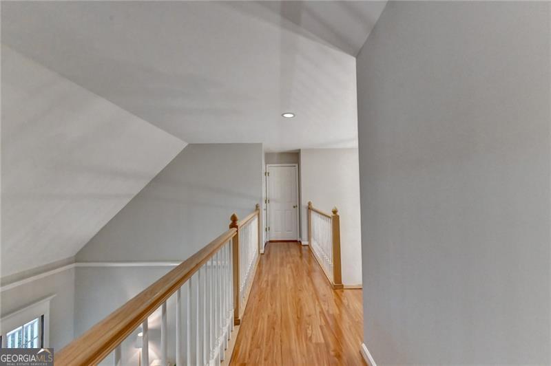 6480 White Oak Drive Property Photo 21