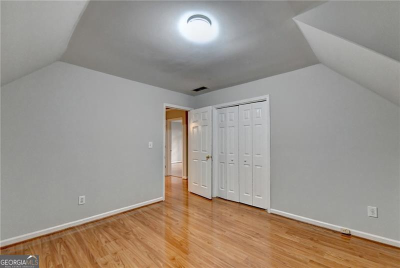 6480 White Oak Drive Property Photo 25