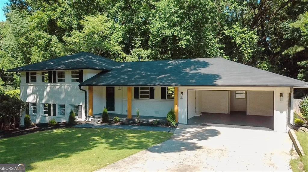 3539 Embry Circle Property Photo 1