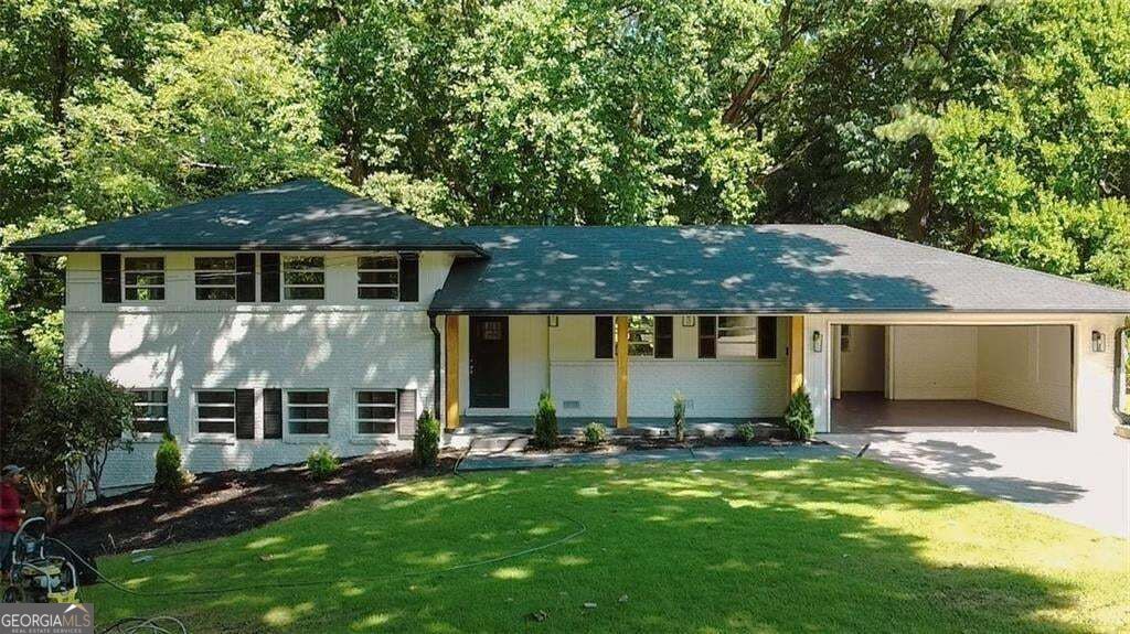 3539 Embry Circle Property Photo 3