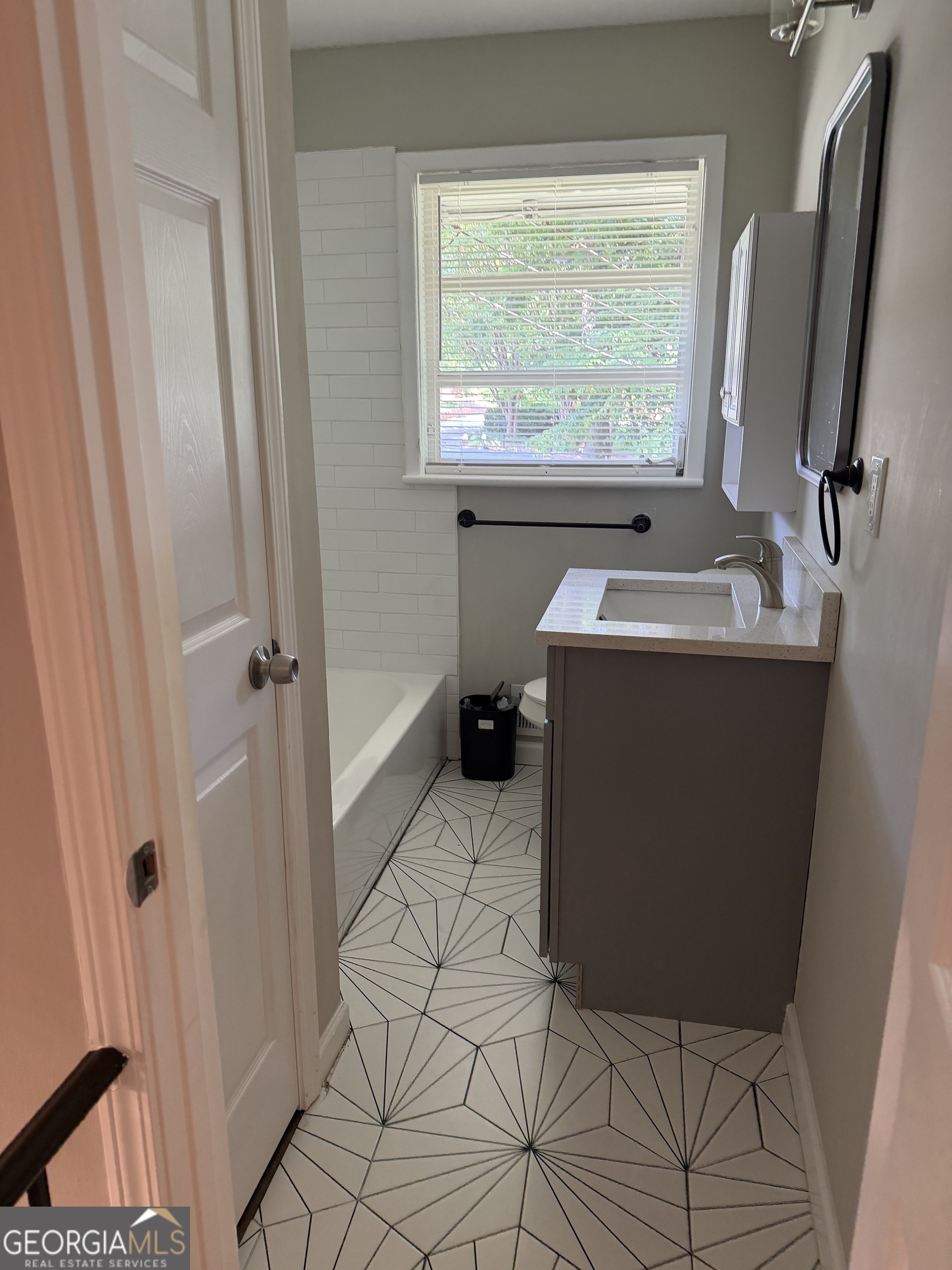 3539 Embry Circle Property Photo 11