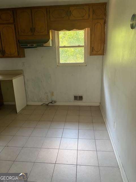 5906 Oakdale Road Property Photo 5