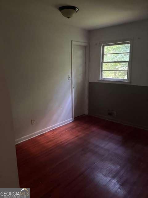 5906 Oakdale Road Property Photo 10
