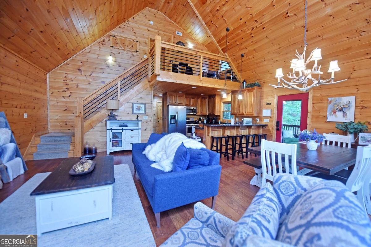 901 Stuart Mountain Road Property Photo 15