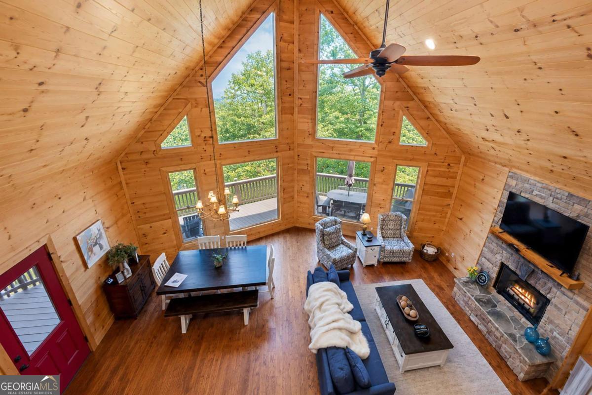 901 Stuart Mountain Road Property Photo 16