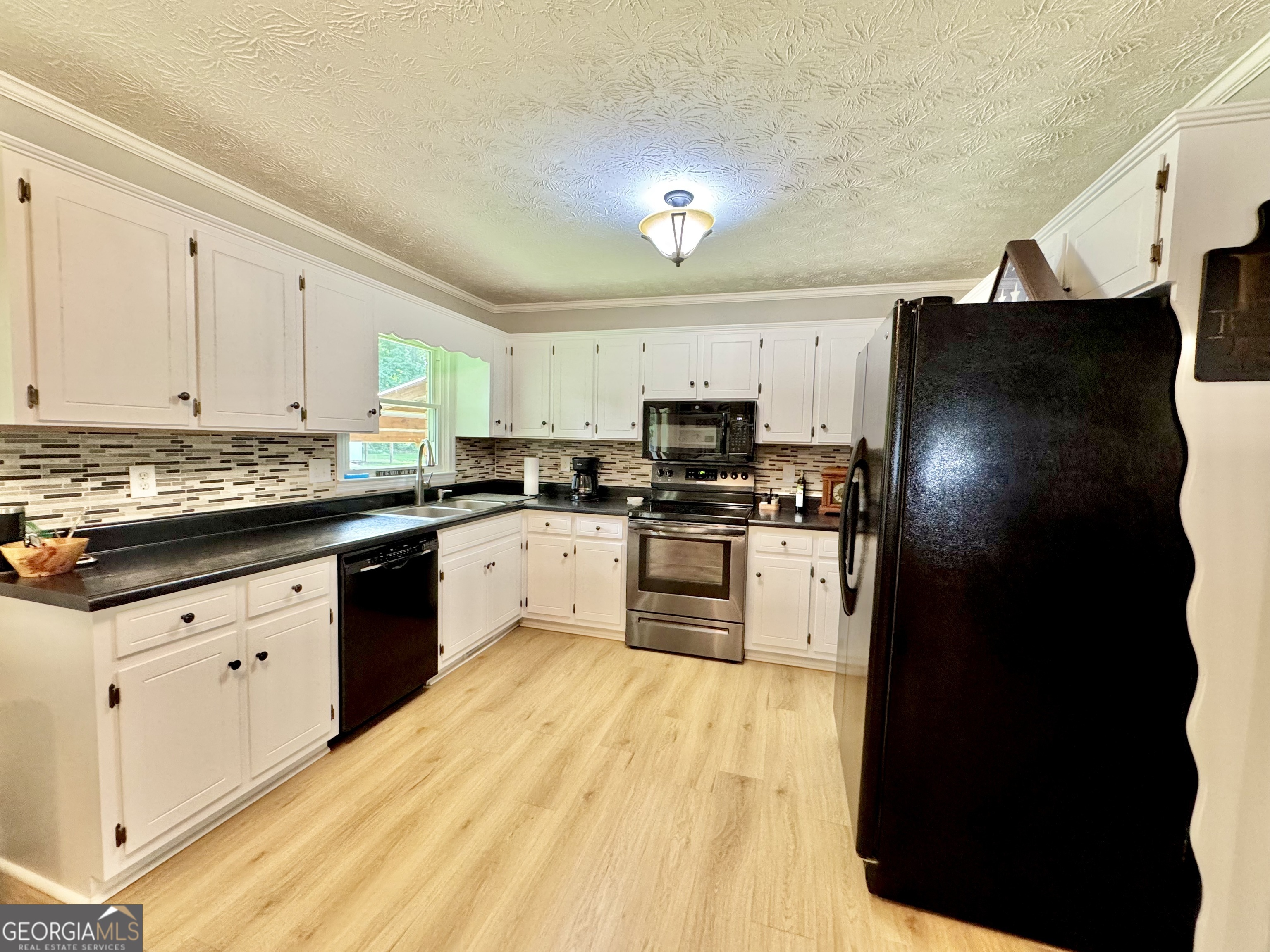 758 S Cherokee Road Property Photo 12