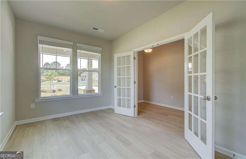 282 Arnewood Circle Property Photo 4