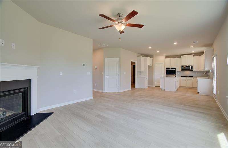 282 Arnewood Circle Property Photo 8
