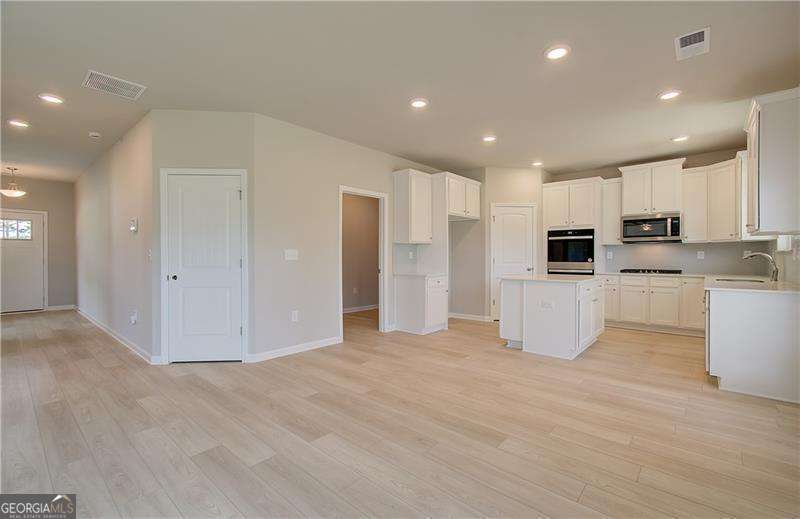 282 Arnewood Circle Property Photo 9