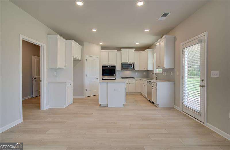 282 Arnewood Circle Property Photo 10