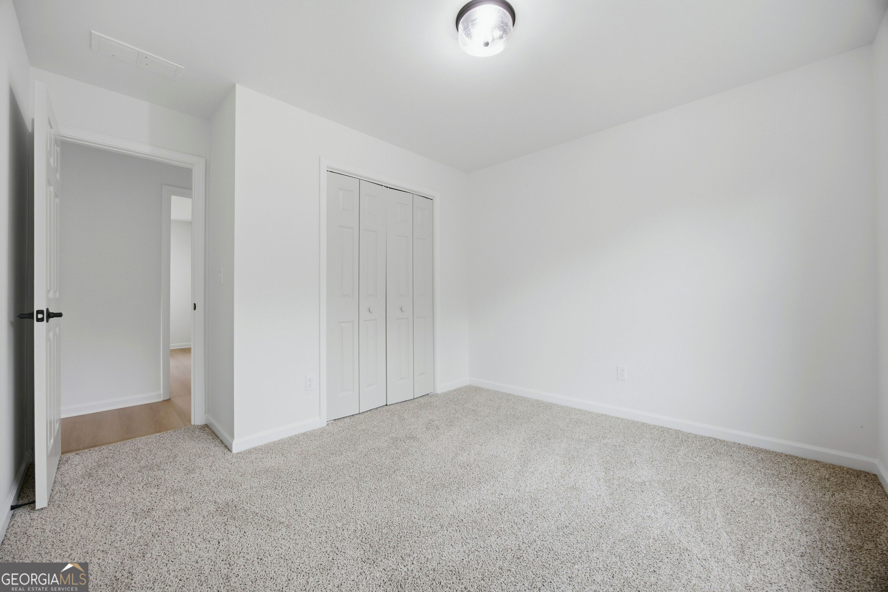 3580 Chartwell Boulevard Property Photo 23