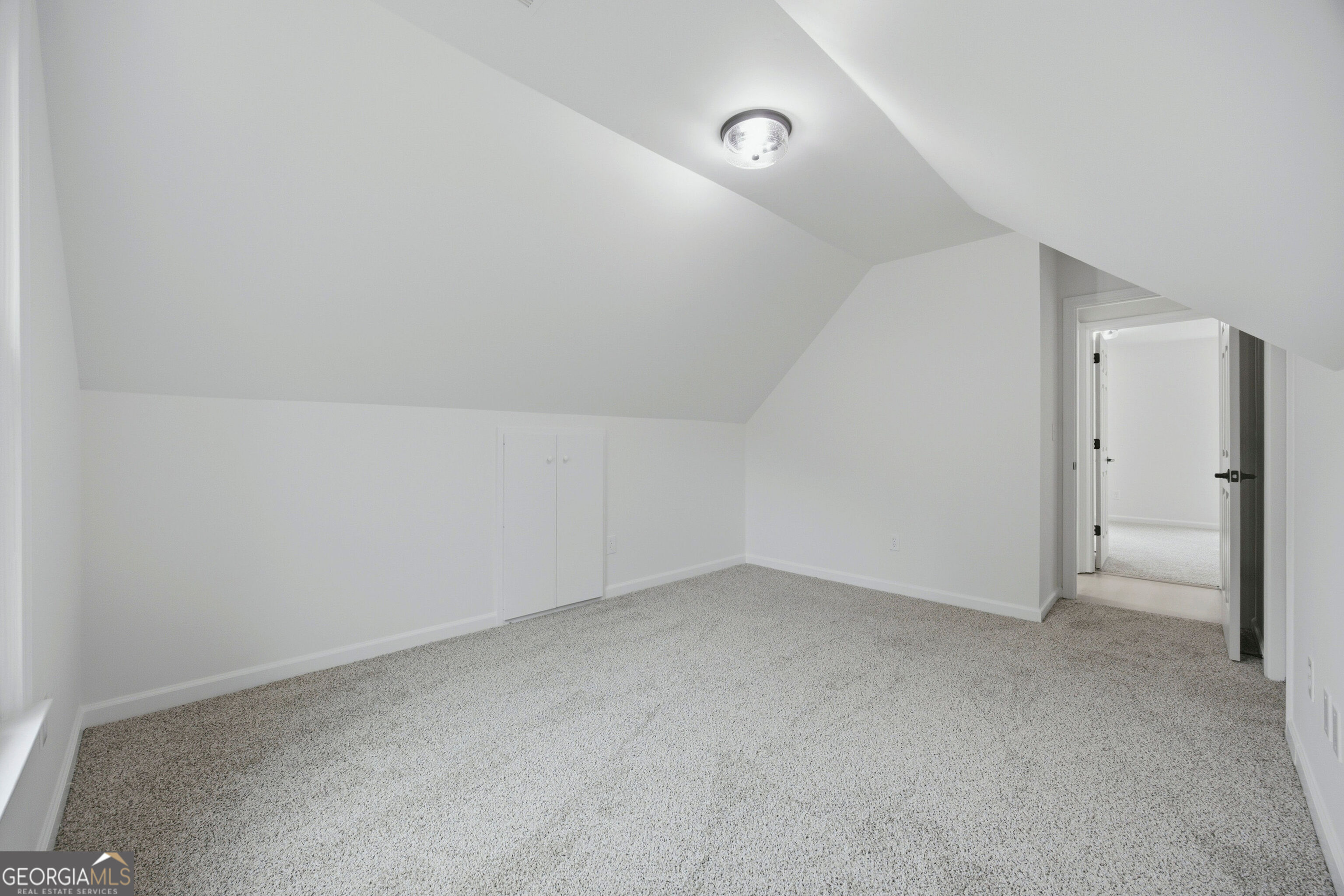 3580 Chartwell Boulevard Property Photo 26