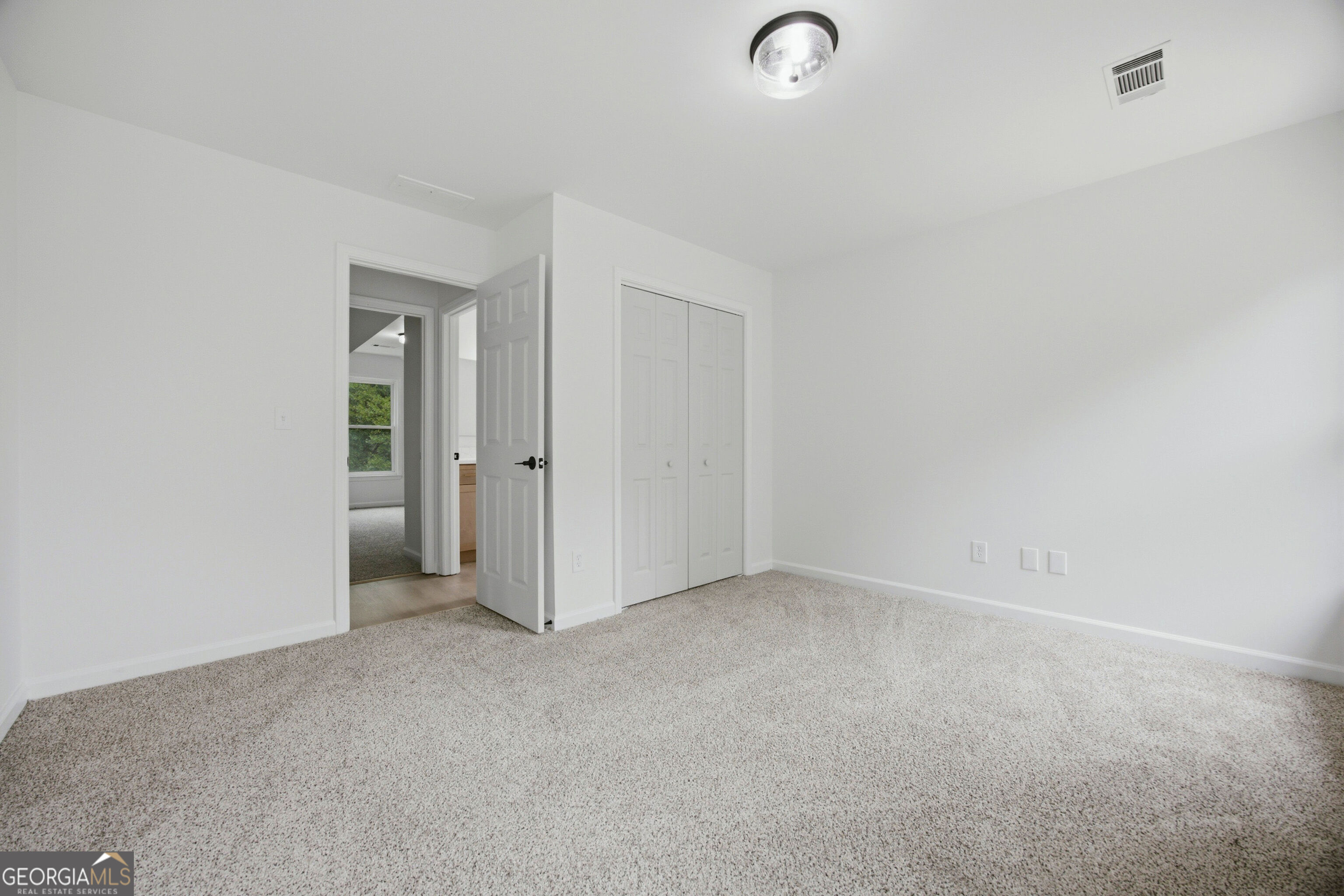 3580 Chartwell Boulevard Property Photo 31