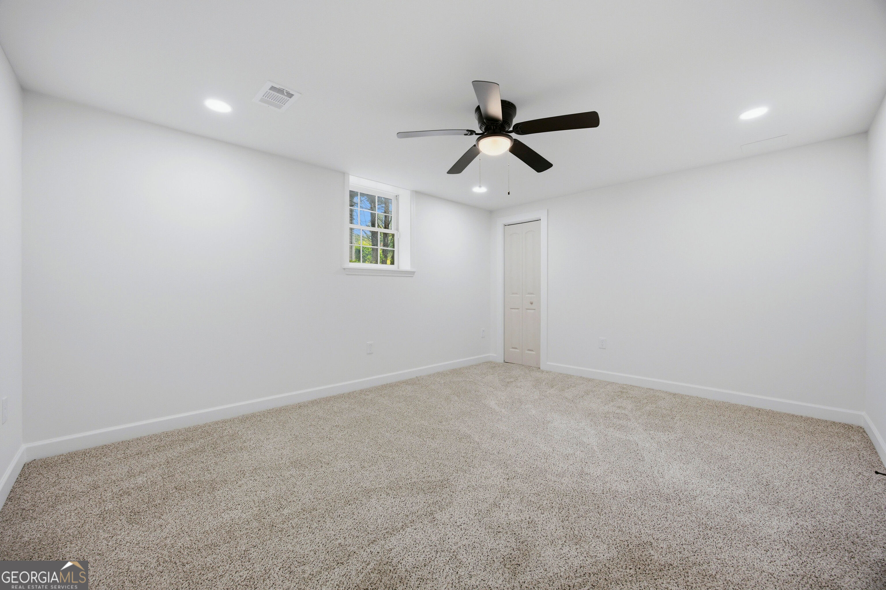 3580 Chartwell Boulevard Property Photo 35