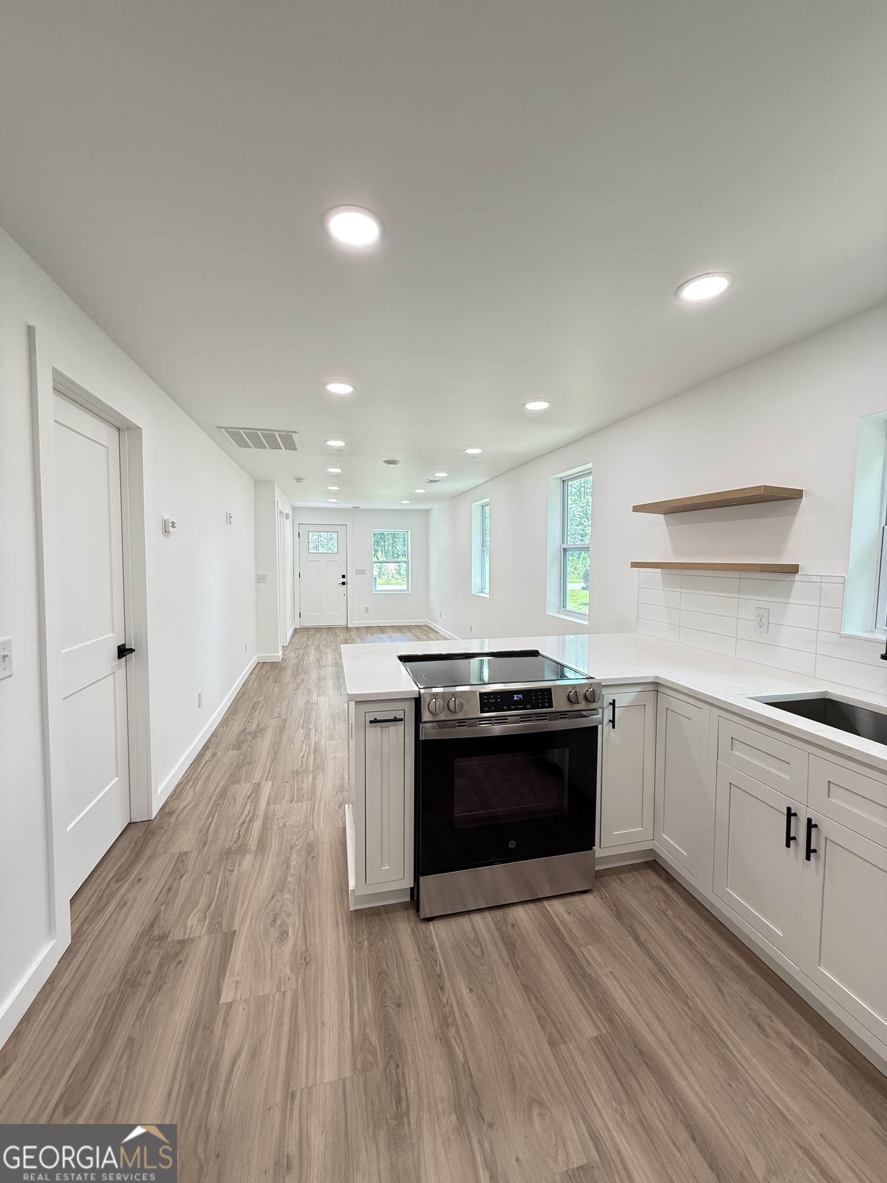 72 Rogers Road Property Photo 13