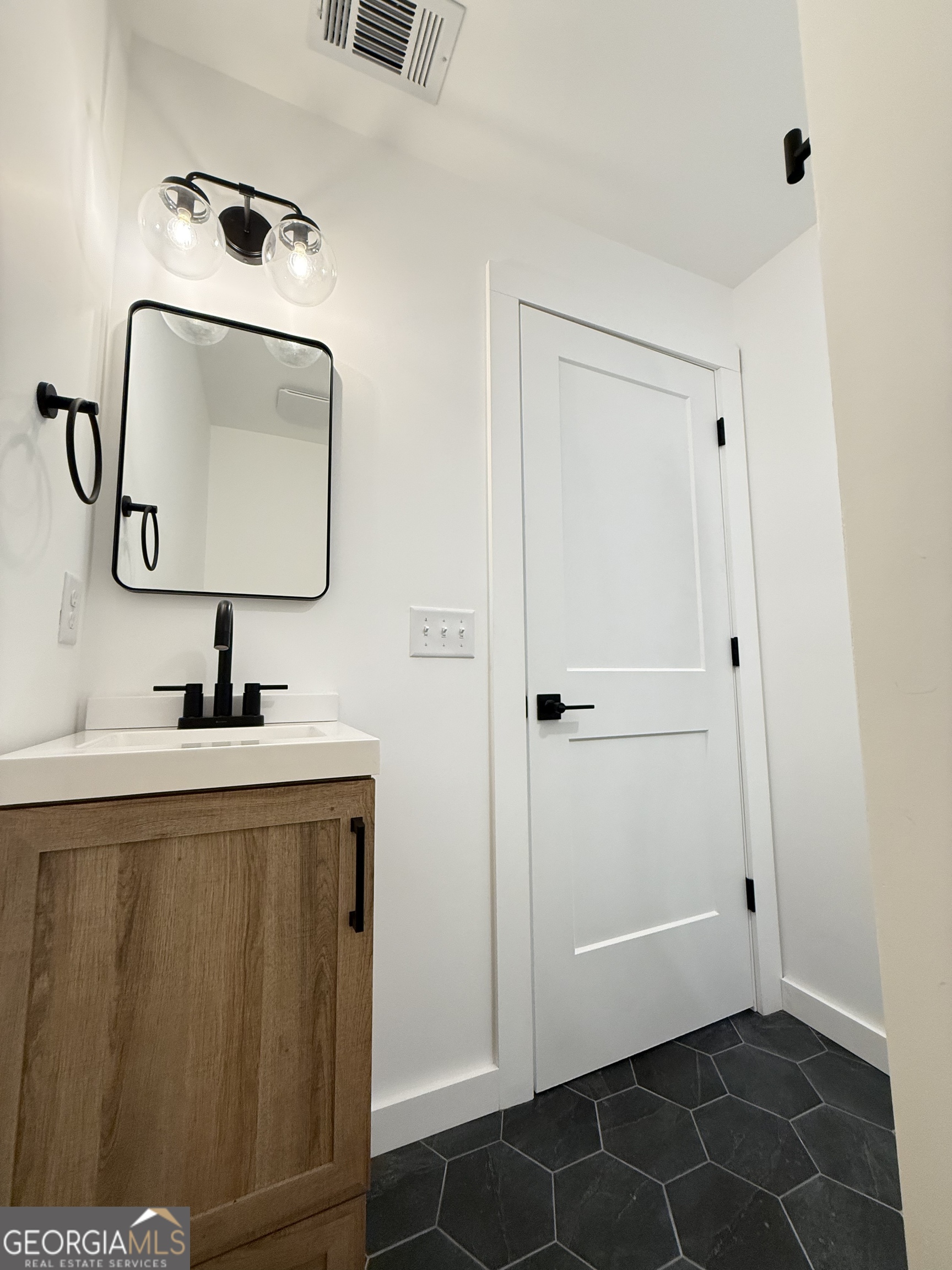 72 Rogers Road Property Photo 34
